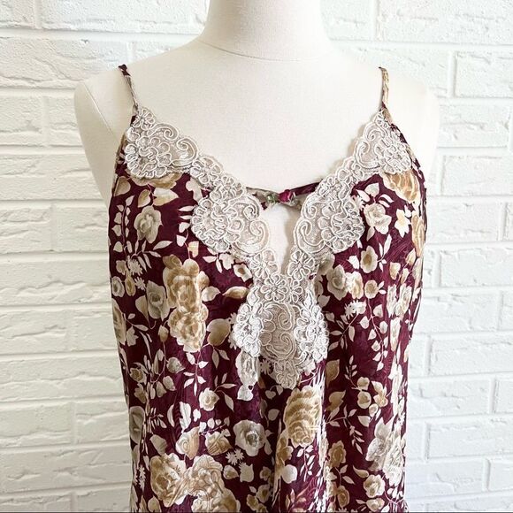 🚨4/$25 VINTAGE California Dynasty Floral Slip Size Large - Picture 2 of 5